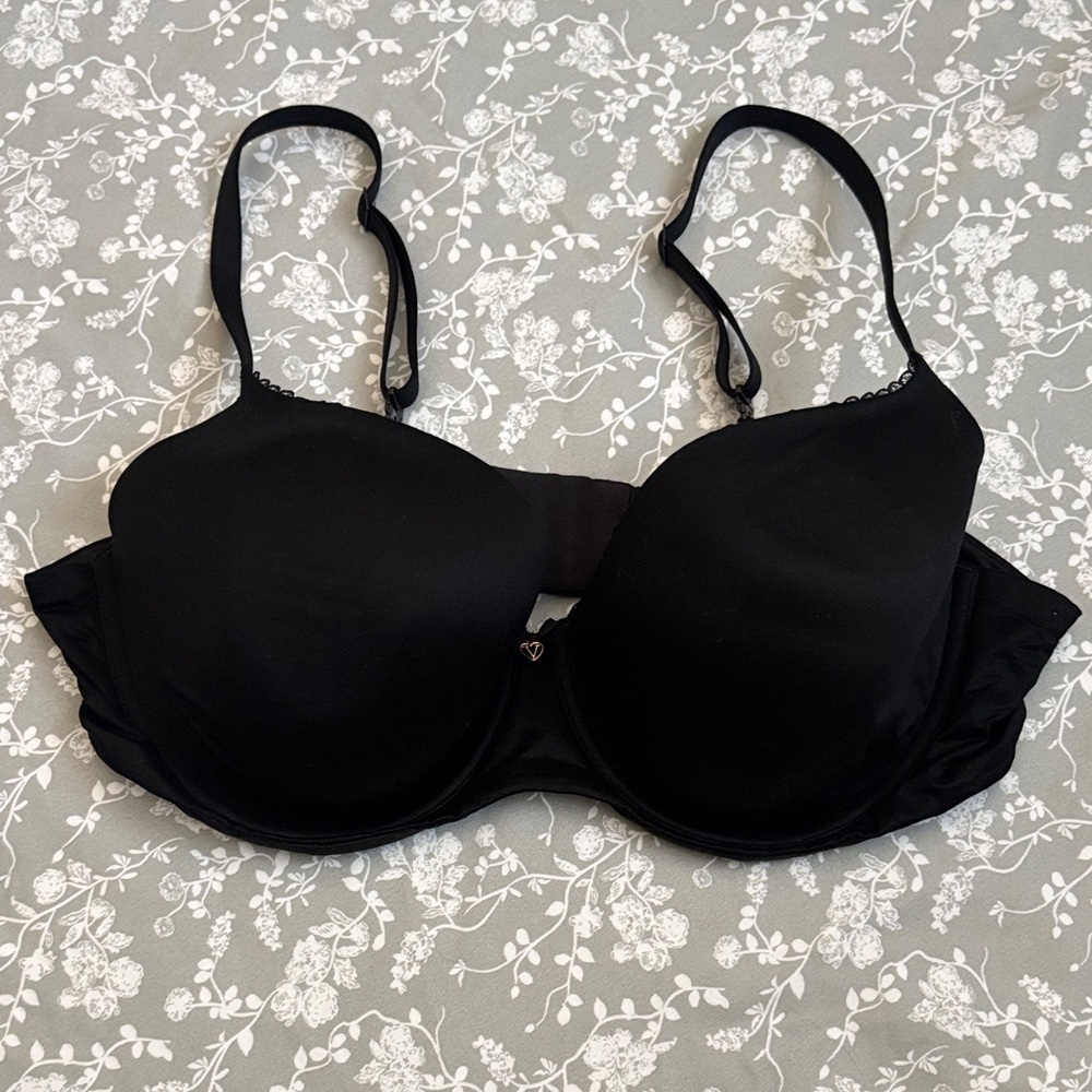 Victoria's Secret Elegant Black Bra